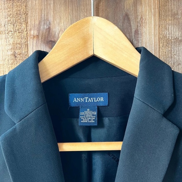 Anne Taylor • Black Blazer - Picture 3 of 3